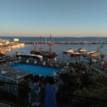 Boutique Troy Hotel Sveti Vlas